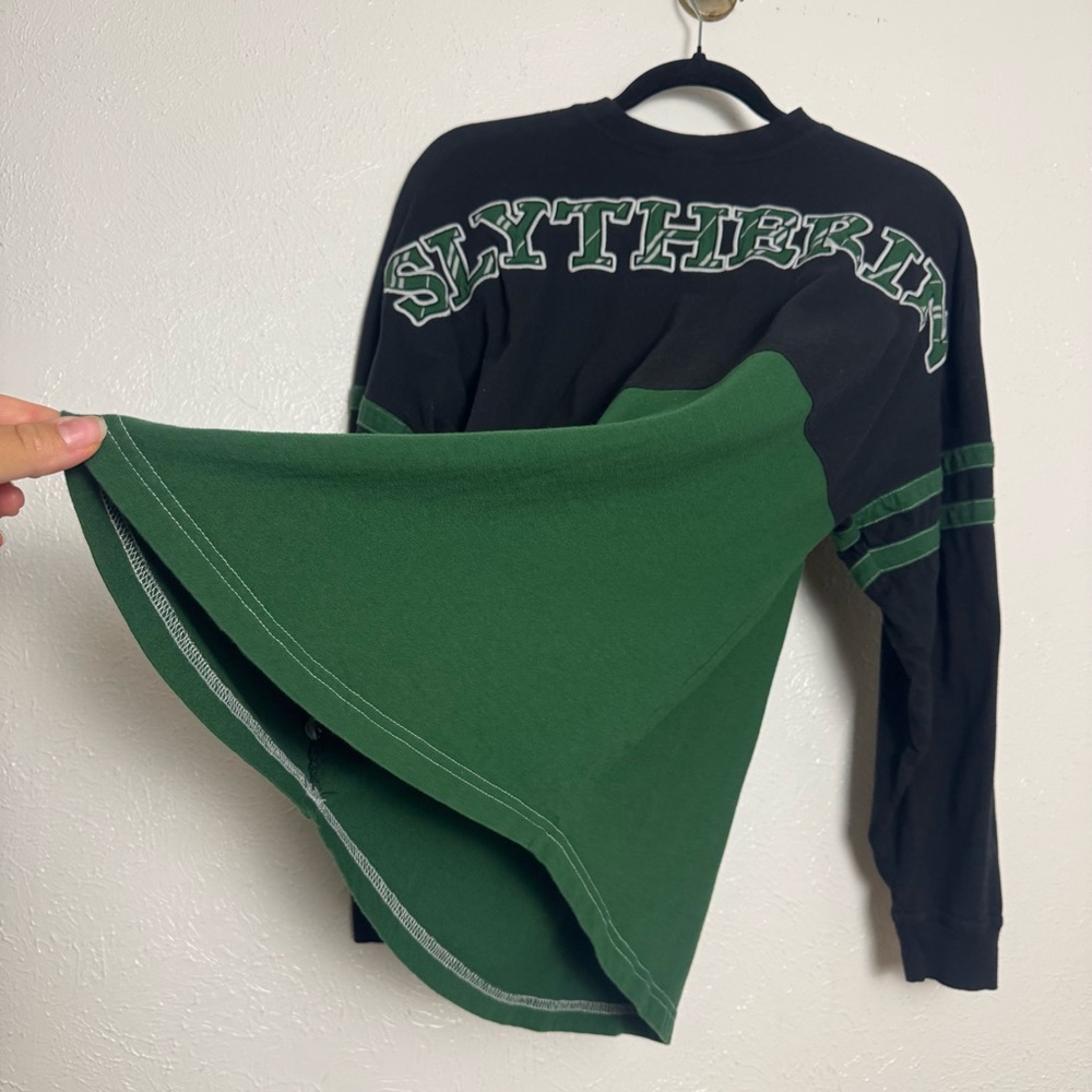Universal Black‎ and Green Slytherin Long Sleeve Tee - Picture 3 of 7